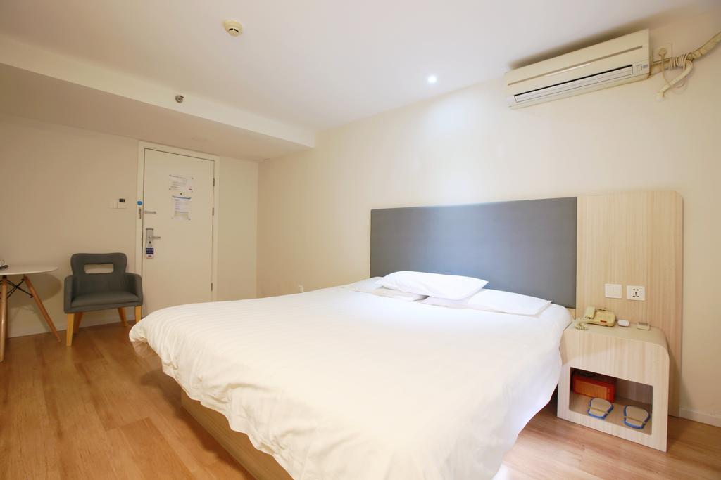 ฮั่นถิง โฮเต็ล ปักกิ่ง เอเชียนเกมส์ วิลเลจ Hotel ภายนอก รูปภาพ